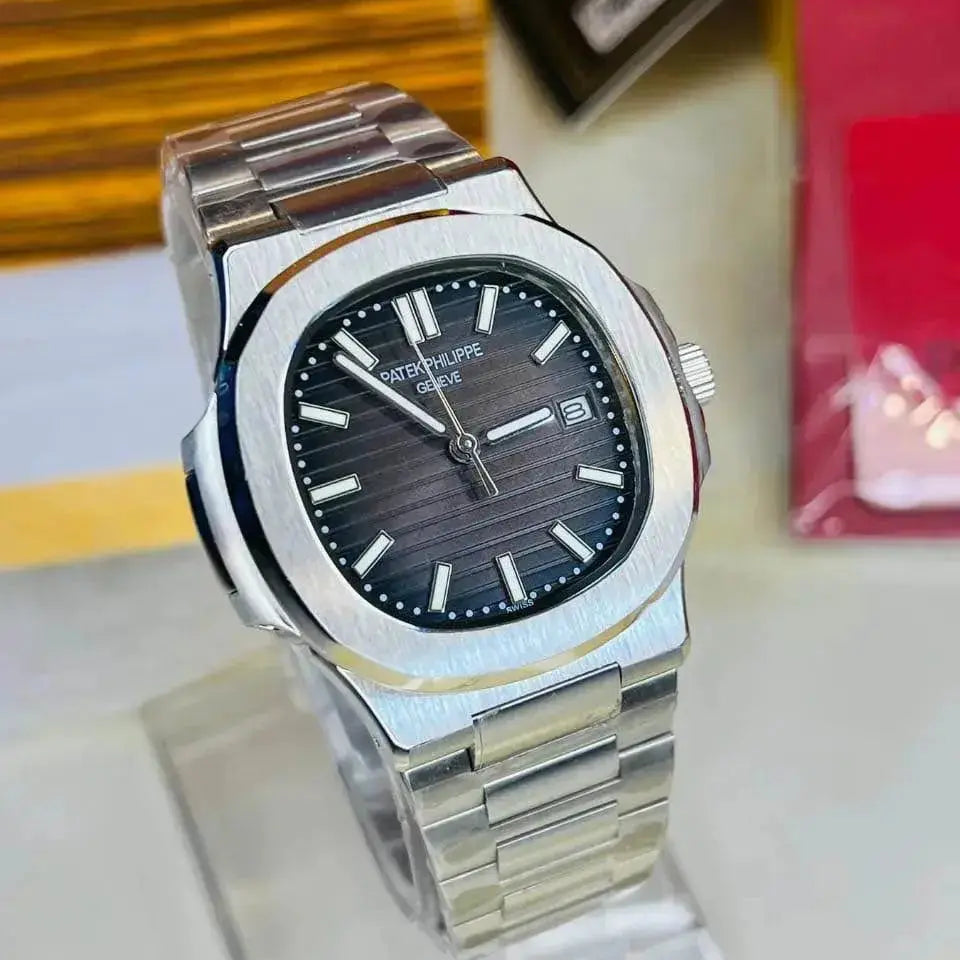 Premimum Quality Patek-Philippe Tk Mart